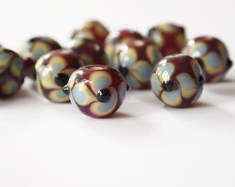 8 Lampwork Beads Round Glass Red Blue Yellow Pansy Floral Size 12mm Hole 2.5mm