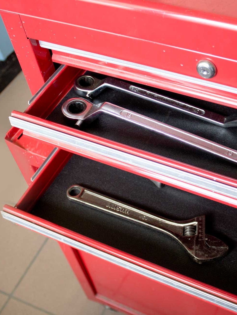 14 Piece Set of Toolbox Drawer Liners Black 3/32