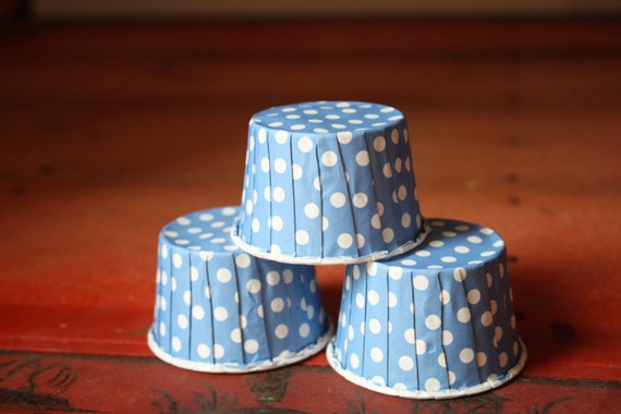 Blue Nut Cups, Bake cups, Dessert cups, Ice Cream cups, set of 12, blue polka dots, periwinkle dots, prep cups, paper nut cups, snack cups Il_570xn