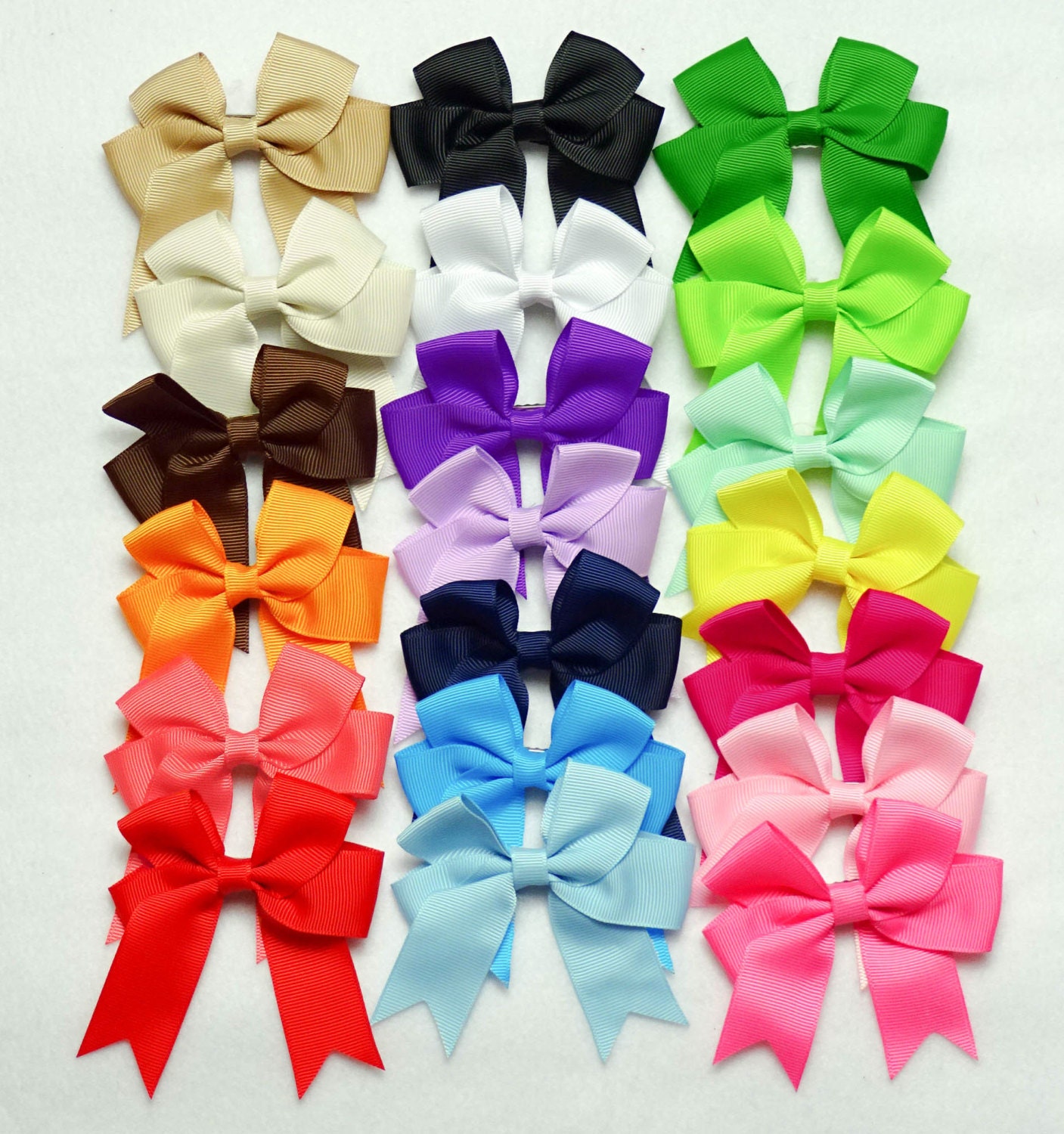 10 Hair Bows Girls Cheer Bow Girls Hair Bows Teens by JuicyBows