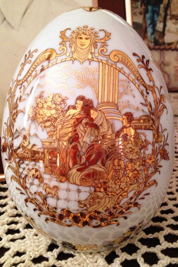 Satsuma Porcelain Egg by NorasVintageAttic on Etsy