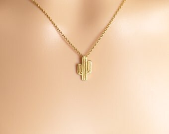 Cactus Necklace, Dainty Necklace, Everyday Necklace, Feminine Necklace, graduation gifts, Gift Necklace,Unique Pendant Necklace