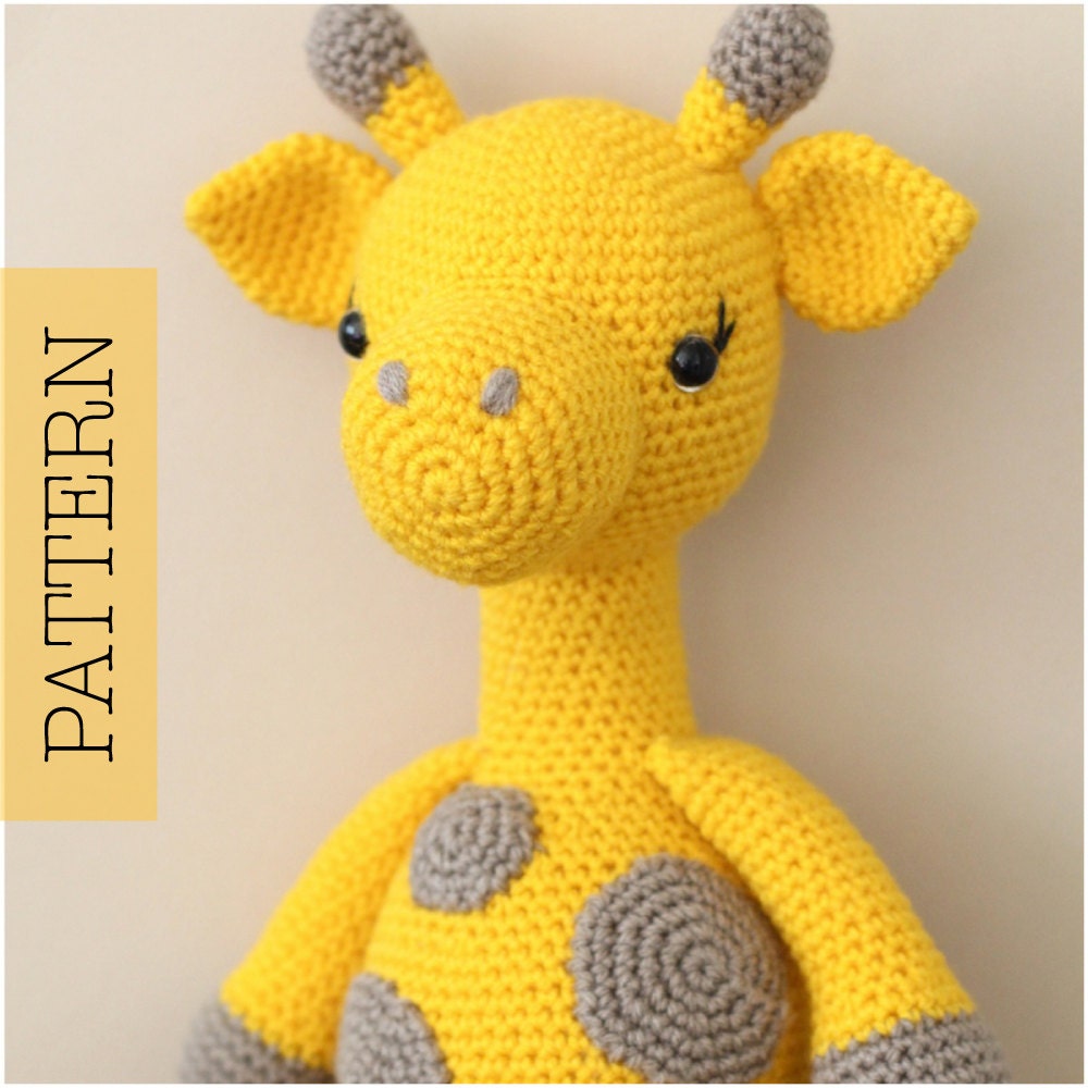 crochet stuffed giraffe