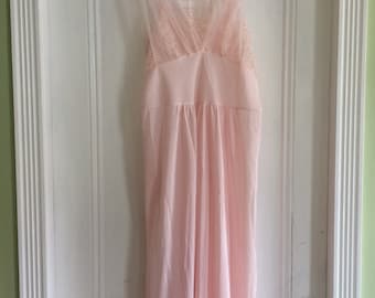 1960s / 60s Vintage Florelee Pink Lace Nylon Nighty Nightgown Size Large