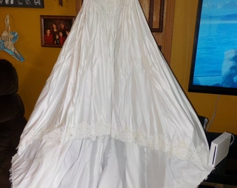 Vintage Alfred Angelo Wedding dress/gown, Wedding dress, Wedding gown, Wedding dress with train