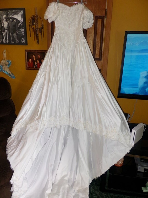 Alfred Angelo Vintage 6