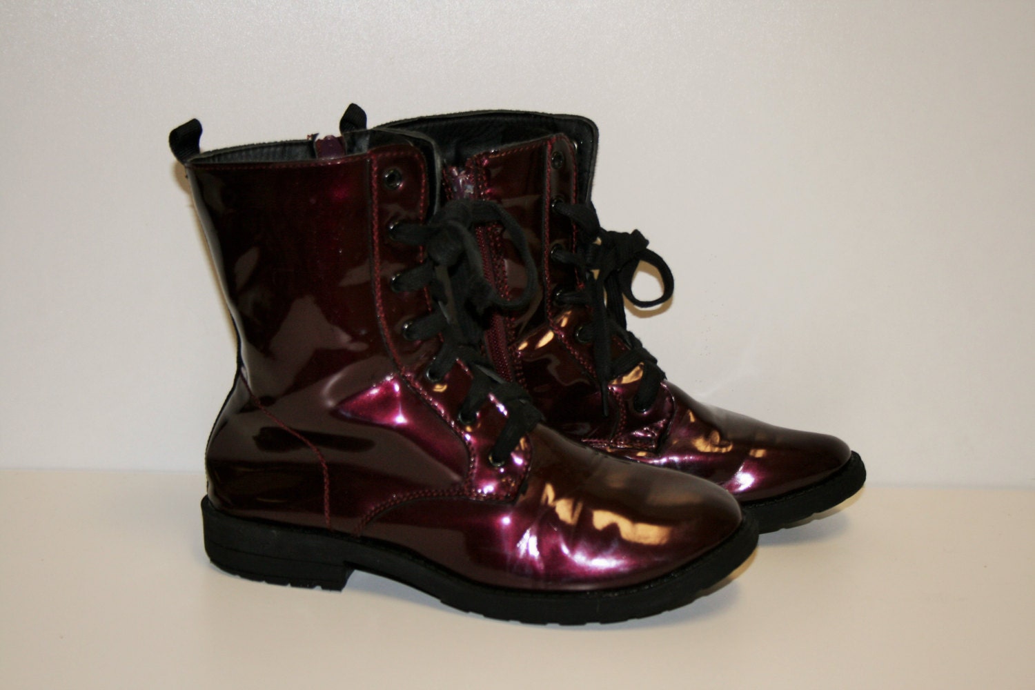lace up boots burgundy