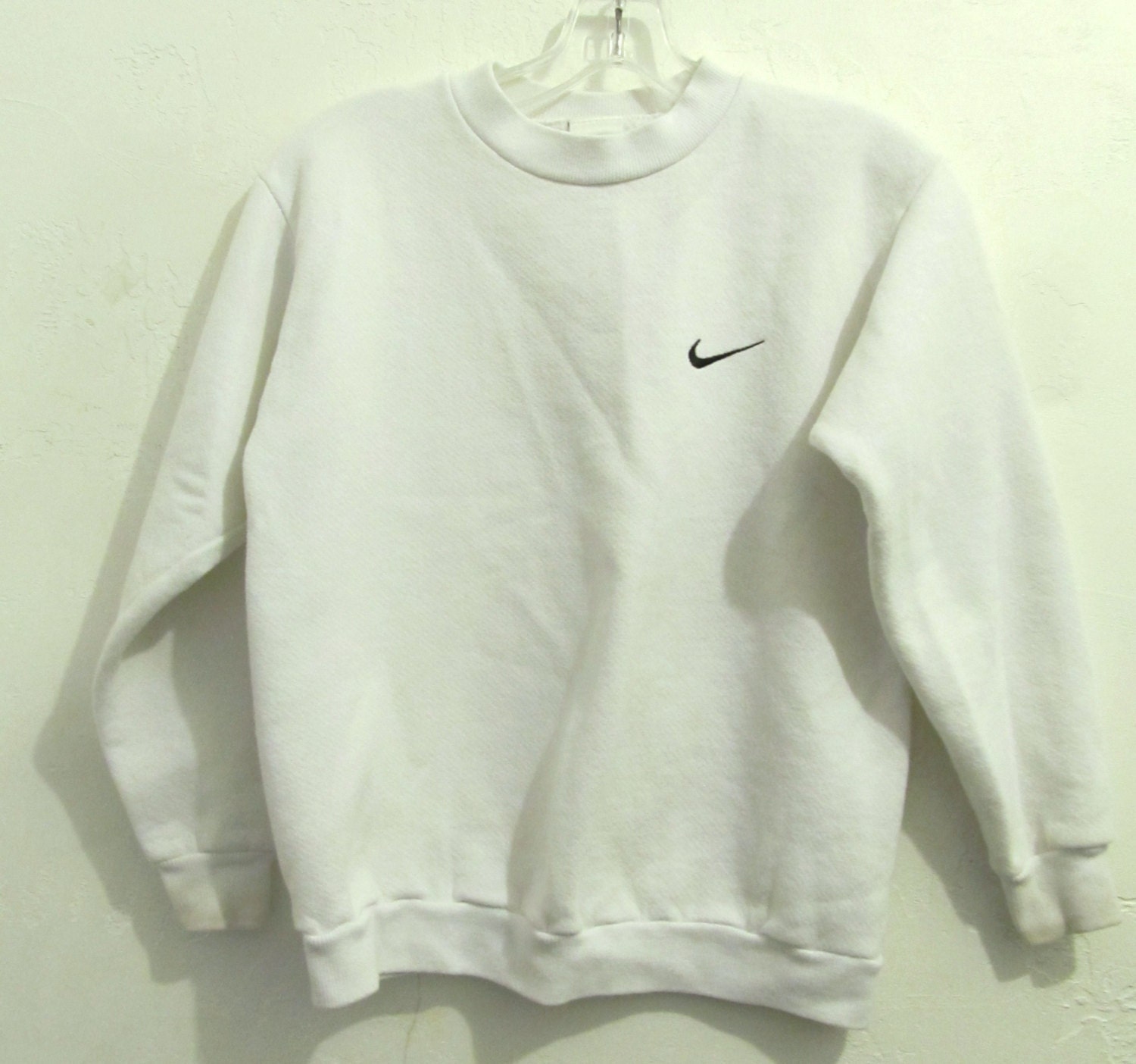 vintage white nike crewneck