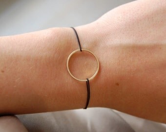 Odina bracelet cordon - Gold circle bracelet black and sandy beige