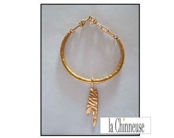 BICHE De BERE collar / neck Biche De Bere Ras / Ras neck Bere deer necklace.