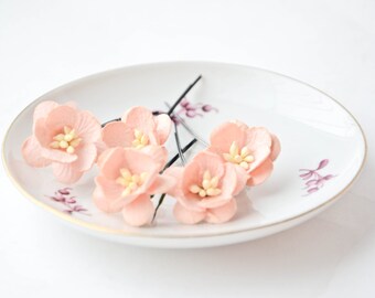 Bridal hair clips, Peach pins, Wedding flower pins, Peach bobby pins - set of five