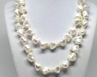 Magnificent Gorgeous Estate Signed KJL Pearl Beaded Necklace