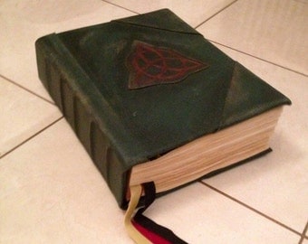 Book of Shadows Replica (in Greek, English or French)