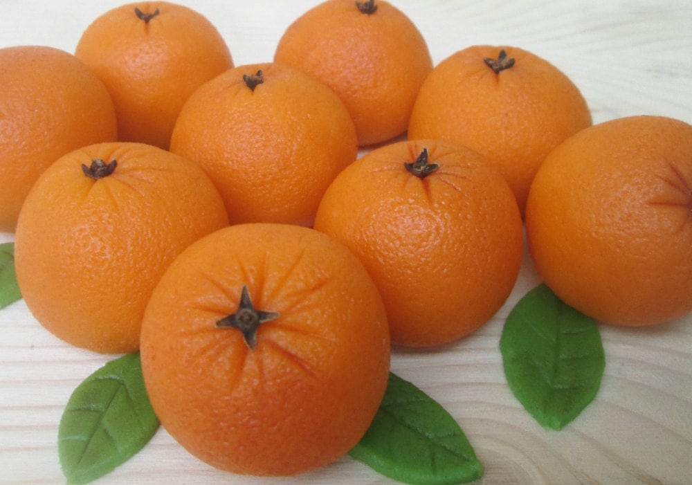 Marzipan Oranges 9 3D marzipan orange cake decorations