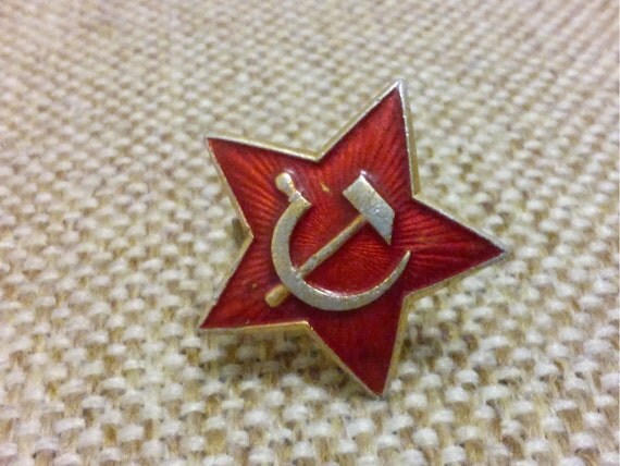 Vintage Soviet USSR military red star hat pin badge with