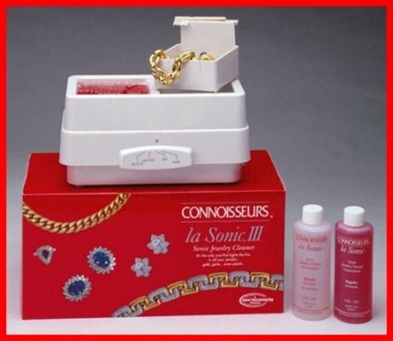 Connoisseurs La Sonic III Jewelry Cleaner by HobbyistEquipment