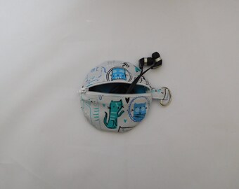 blue cat earphone organizer, cat headphone case, handbag tidy, cat lover, earbud case