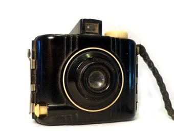 Vintage Kodak Baby Brownie Special Bakelite Camera