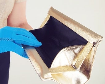 60s Gold Textured Vinyl Clutch Bag