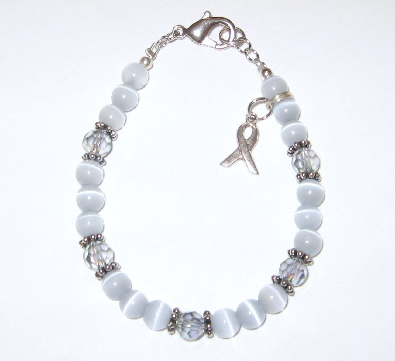 Brain Cancer Awareness Bracelet with Grey Cats Eye Beads