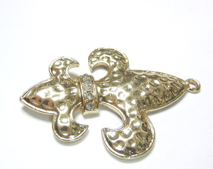 Hammered Fleur de Lis Band of Rhinestones Pendant Gold-tone