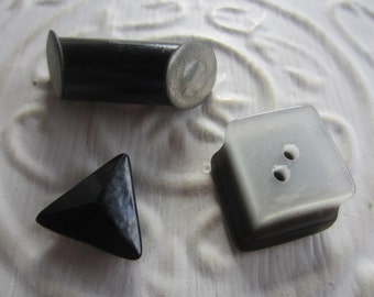 Vintage Buttons -3 assorted novelty black and white buttons, celluloid 1940-1950's(mar 236)