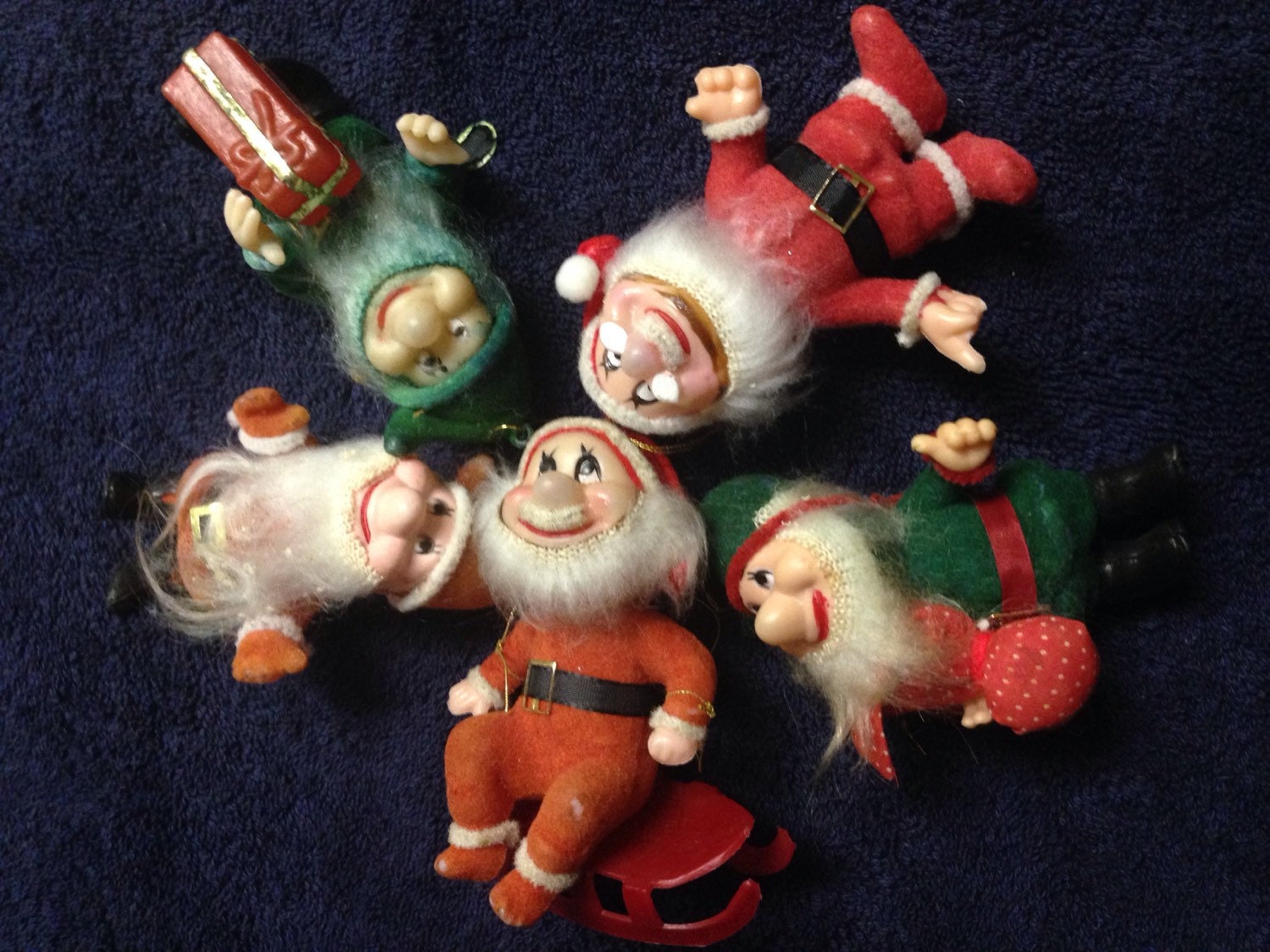 Disney 7 Dwarfs Christmas Ornaments Set of 5 by thetrendykitchen