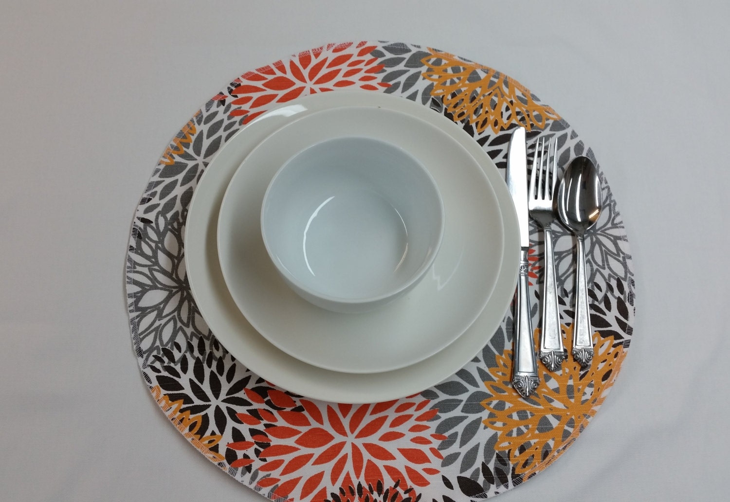 RTS Set of 4 round fabric placemats Blooms chili by KirtamDesigns