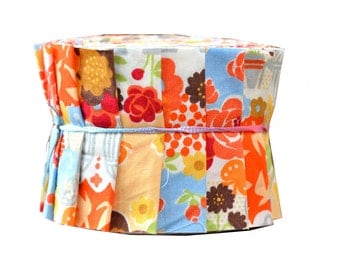 Quilt Jelly Roll Fabric Strips 2.5x44" 20 Strips Cute Scandinavian Floral Orange Tone