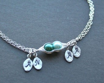 Pea Pod Bracelet, Two Peas in a Pod Bracelet, Peapod Jewelry, Friendship, Mother Gift, Bridesmaids, Initial PeaPod Bracelet, Sterling Silver