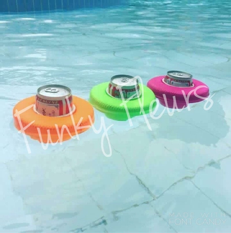 floating drink holder