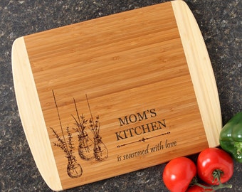 Personalized Mother's Day Cutting Board, Personalized Mom's Kitchen, Custom Engraved Cutting Board, Bamboo Cutting Boards, Mom-14 x 11 D37
