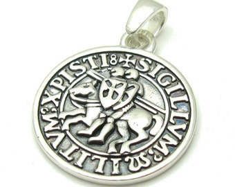 PE001096 Sterling silver pendant solid 925 Templiers