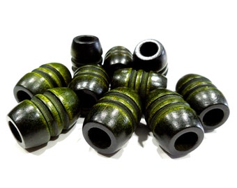 VINTAGE: 1970's - 8 LARGE Green Macrame Wood Beads - Oval Grooved Macramé Beads - Natural Wood Beads - New Old Stock - (10 - B2 - 00004608)