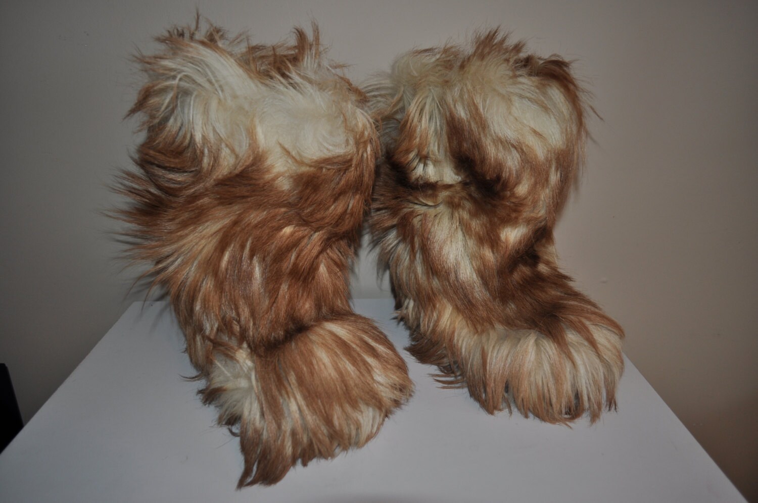 Vintage Yeti goat long haired creme and brown ski shaggy winter fur ...