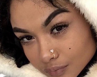 Gold Heart Nose Ring - Fake Heart Nose Ring- Nose ring-Fake Nose Ring- Gold Fake Nose Ring- Nose Hoop-Fake Nose Piercing- -Nose Clip