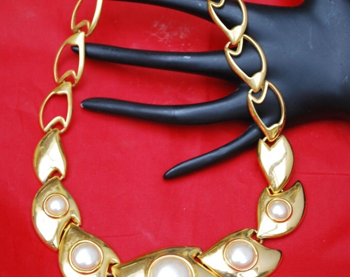 Napier Chunky necklace Gold Pearl Folio collection Book piece Link necklace