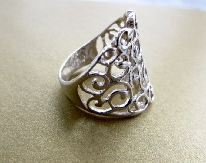 Sterling Filigree Ring Vintage, Openwork Silver Size 6 Ring