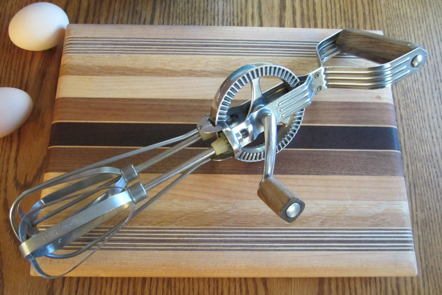 Prestige Egg Beater Hand Mixer Wood Handles Nylon Gears