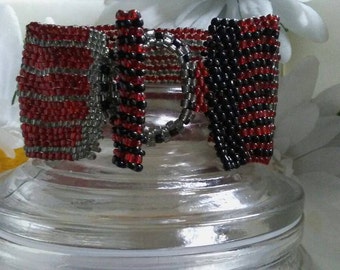 Gorgeous black and red peyote stitch bracelet.