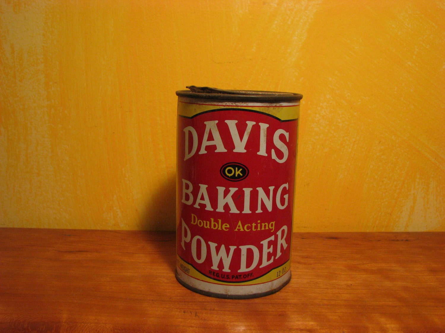 Vintage Davis Baking Powder Tin