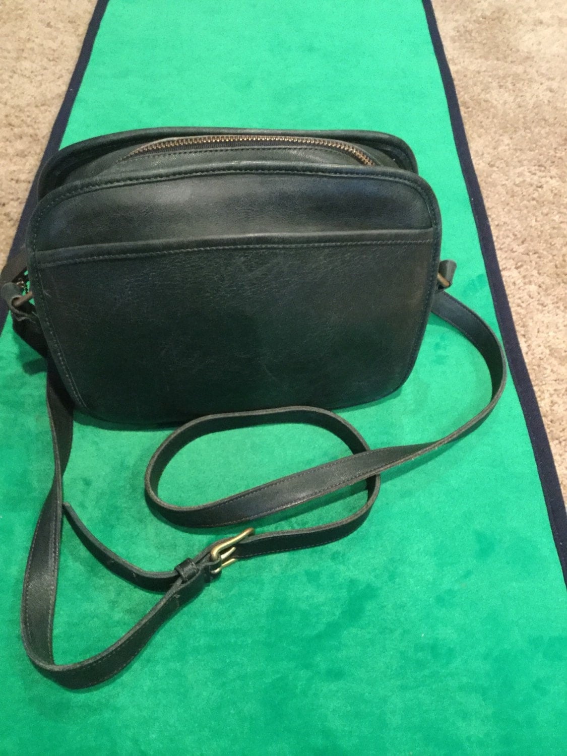 Vintage Coach Forest Green Cowhide leather crossbody handbag