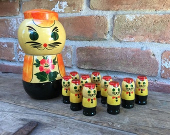 Cat and Kittens Russian Babushka Matryoshka Nesting Dolls