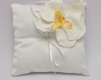 White Orchid Wedding Ring Pillow - Wedding ring bearer - Ring pillow bearer - Wedding pillow - Ring pillow