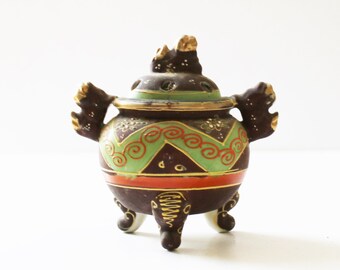 Vintage moriage dragonware incense burner, three-leg lidded incense burner, foodog handles, Asian décor, cottage décor
