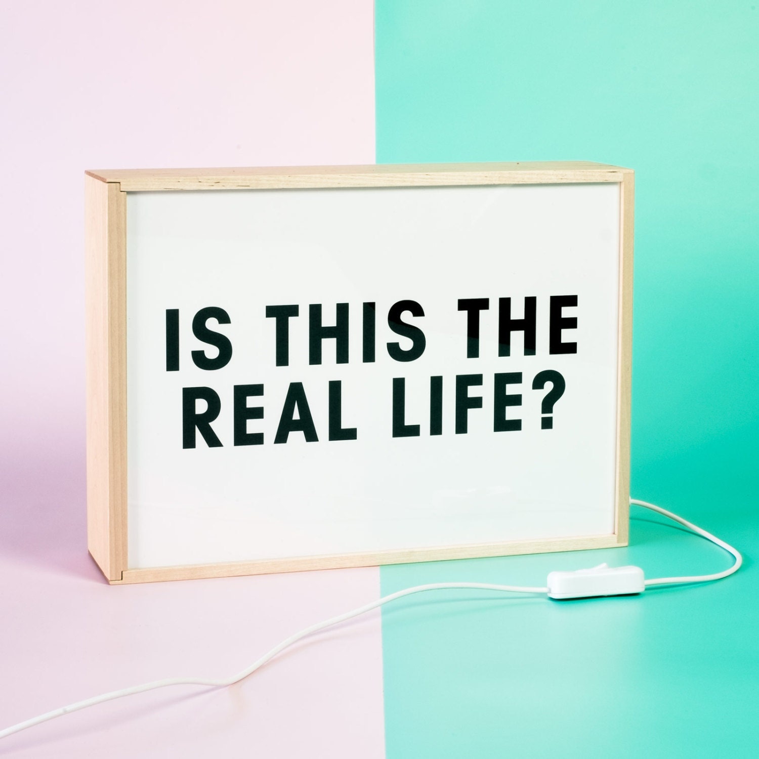 LightBox with Custom Poster Text / Wooden Light by MadeofSundays