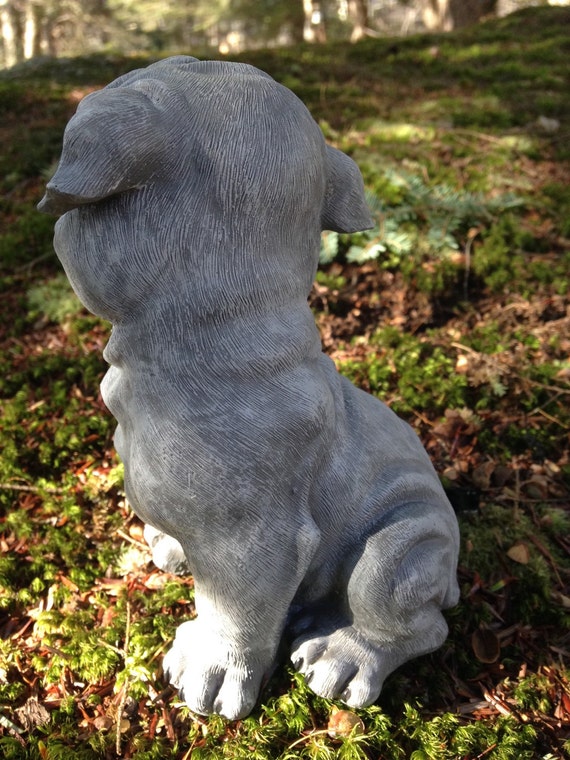 bulldog garden statue