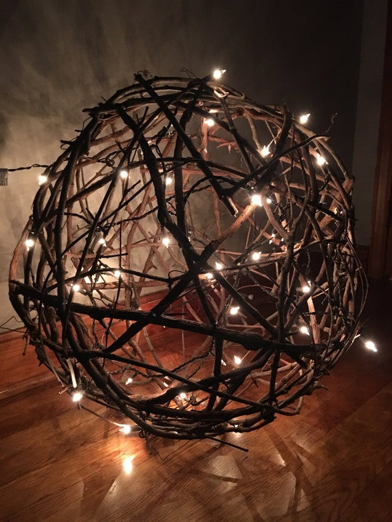 Items similar to Giant lighted grapevine ball on Etsy