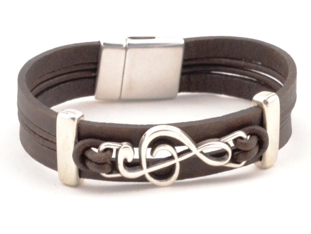 treble clef bracelet music note bracelet music by CozyDetailz
