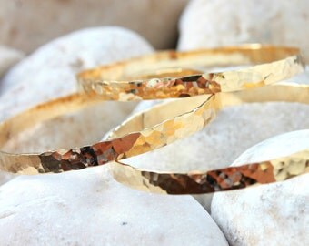 Gold Bangle Bracelet, Moroccan Jewelry, Hammered Gold Bangle, 14K Gold Plated Bangle, Hammered Gold Bracelet, Gift Ideas for Women